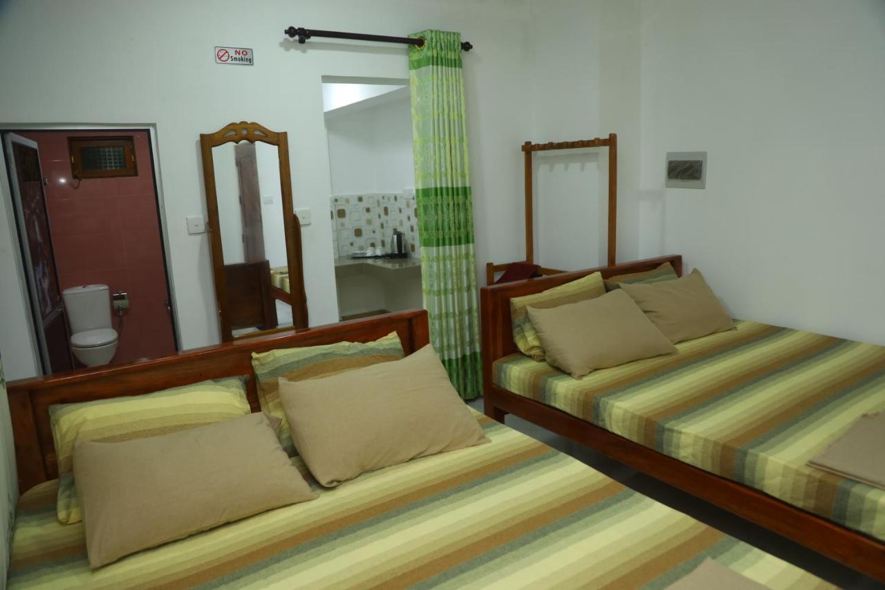 Forest View Home Stay Anurâdhapura Extérieur photo