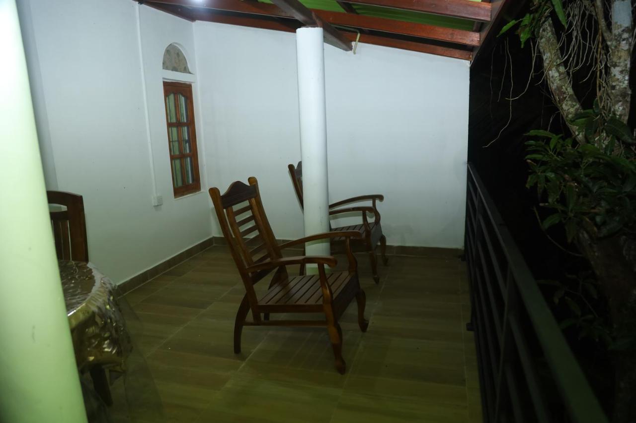 Forest View Home Stay Anurâdhapura Extérieur photo