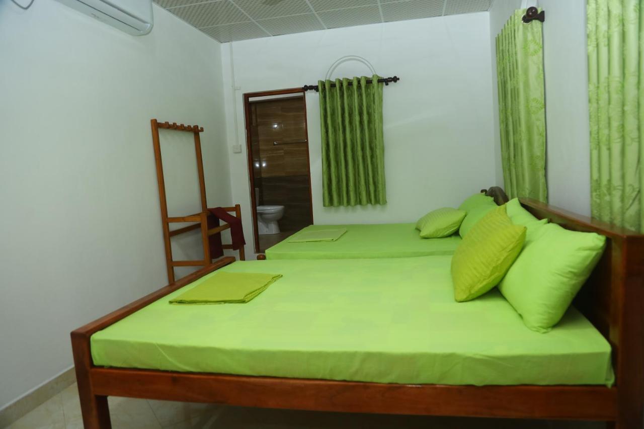 Forest View Home Stay Anurâdhapura Extérieur photo